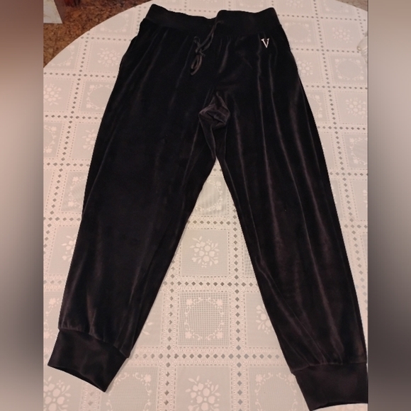 🆕 Victoria's Secret High Waist Velour Tracksuit Jogger, Large, Black, NWOT - Picture 9 of 15